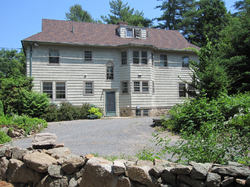 2 Bernard Karfiol Way Cape Neddick ME 03902